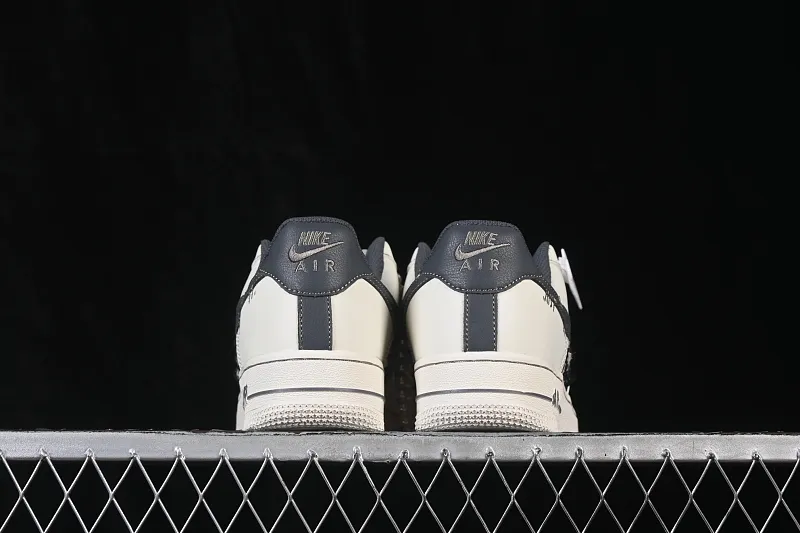 All categories Nk Air Force 1 Air Force series Nk Air Force 1 Low Nike Air Force 1'07 Low "Foggy Pearl" Hand-painted graffiti Foggy Pearl Air Force 1 low-top casual sneakers FJ7740-071